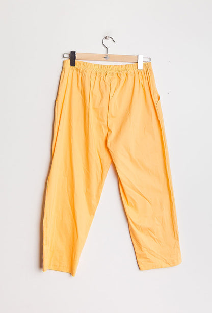 Cropped pants