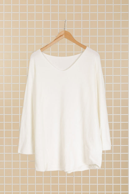 Soft V-neck jumper - Stora Storlekar