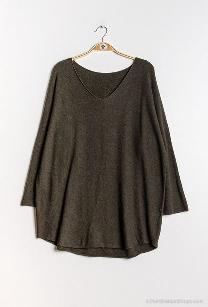 Soft V-neck jumper - Stora Storlekar