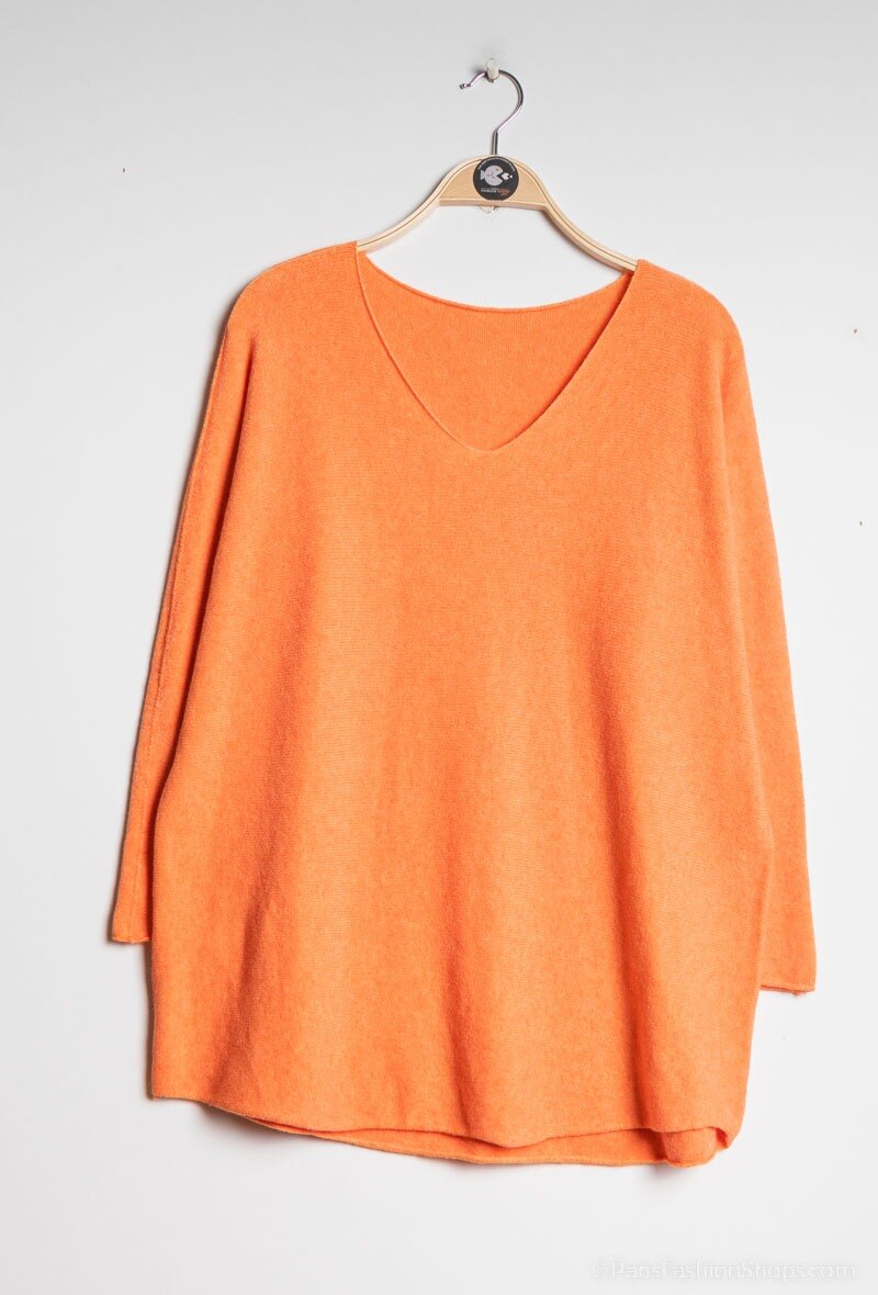 Soft V-neck jumper - Stora Storlekar