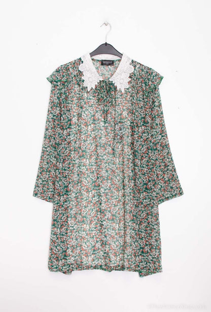 Two-piece voile print dress with lace collar - Stora Storlekar