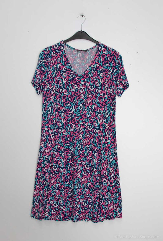 Flared printed dress - Stora Storlekar