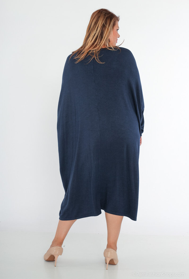 Mjuk V-ringad Oversized Klänning - Plus Size