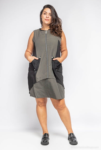 Zipped dress - Plus Size