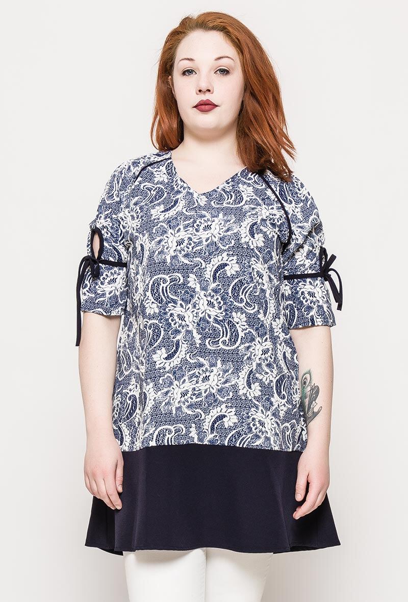 Tryckt tunika eller klänning - Plus Size - Dresses